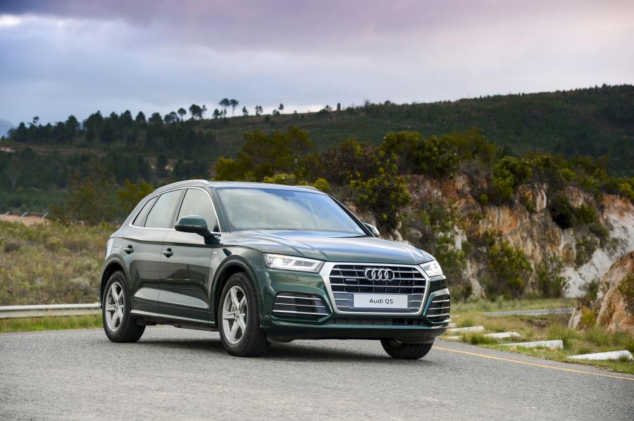  Audi Q5 TFSI Quattro S-Line 2017 года  (ZA) (фото 23 из 30)